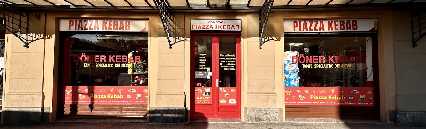 Vetrina esterna di Piazza Kebab a Lugano